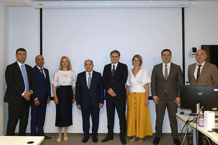 Slika /slike/Vijesti/Studijski posjet Azerbajdžan/Studijski posjet4.jpg